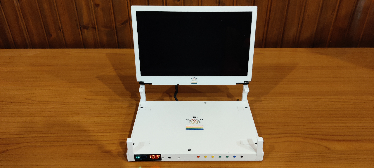 ZX Levitator White Edition pronto per The Spectrum White - Vista aperto